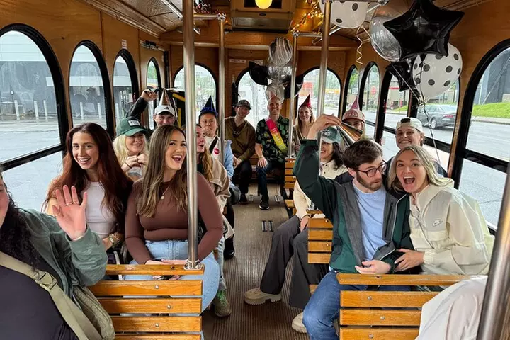 Brewery Hop-On Hop-Off Trolley Tour of Nashville