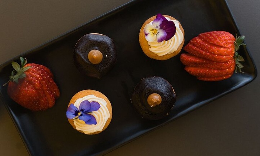 Image 7: Romantic Horse Trail Ride with Wine and Food in Adelaide Hills