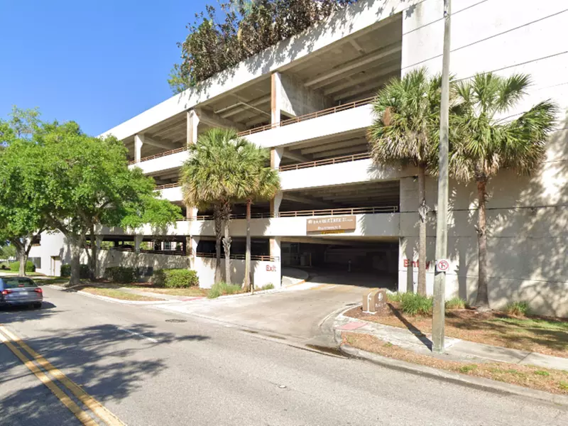 Parking at DoubleTree Orlando Downtown Garage