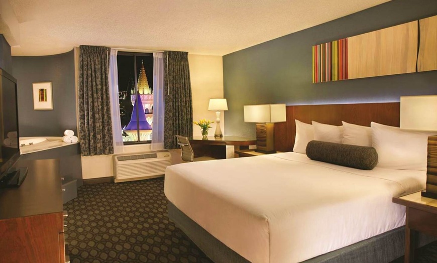 Image 7: ✈ NEVADA | Las Vegas - Excalibur Hotel & Casino 3*, 5 nachten - Sta...