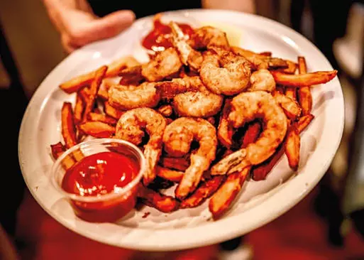 5% Cash Back at Shannon's Irish Pub