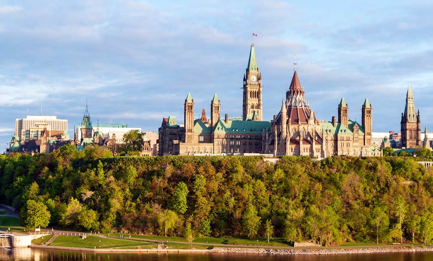 Image 5: ✈ CANADA | De Toronto à Montréal - Circuit Dans l'Est Canadien : Se...