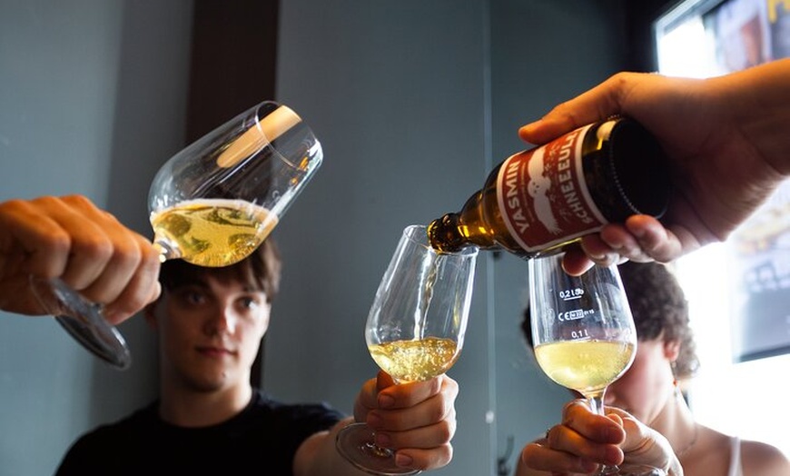 Image 2: Berlins erste originelle Craft Beer Tour & Erlebnis