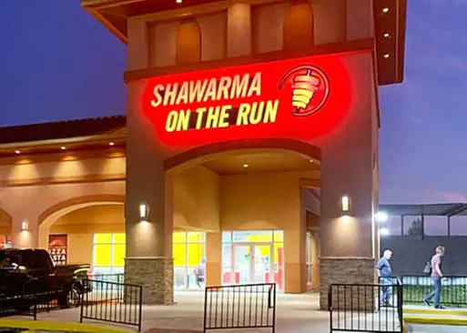 5% Cash Back at Shawarma On The Run - Kenner