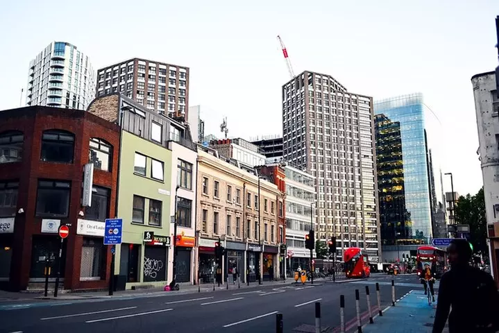 East London Indian Food Tour with 8+ Authentic Food Tastings