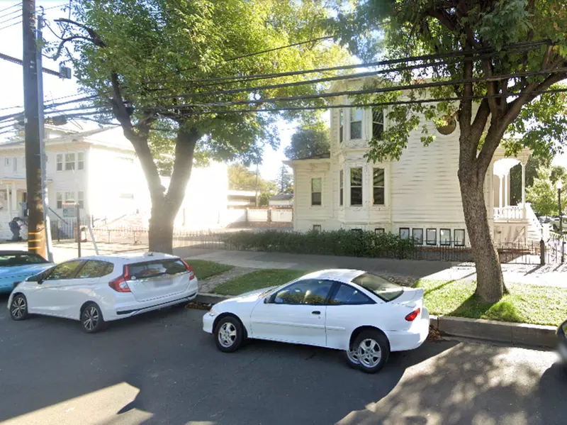 Parking at H-I Street Lot