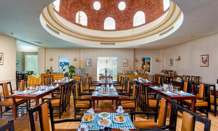 Image 9: ✈ EGYPTE | Hurghada - Titanic Aqua Park Resort - Families and Coupl...
