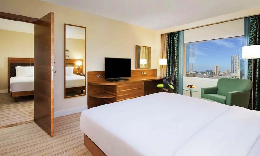 Image 5: ✈ EMIRATS ARABES UNIS | Ras el Kaimah - Hilton Garden Inn Ras Al Kh...