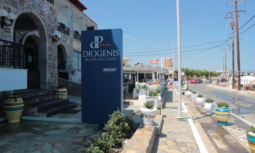 Image 82: ✈ KRETA | Kato Gouves - Diogenis Blue Palace Hotel 4* - Odkryty basen