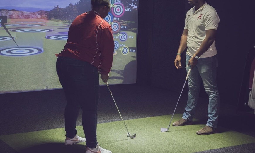 Image 3: $30 For 1-Hour Rent A Bay Indoor Golf for Up To 2 People (Reg. $60)