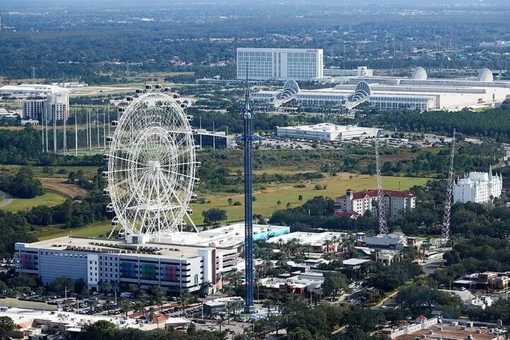 Family pack 48 Miles Helicopter Tour over Theme Parks & Downtown