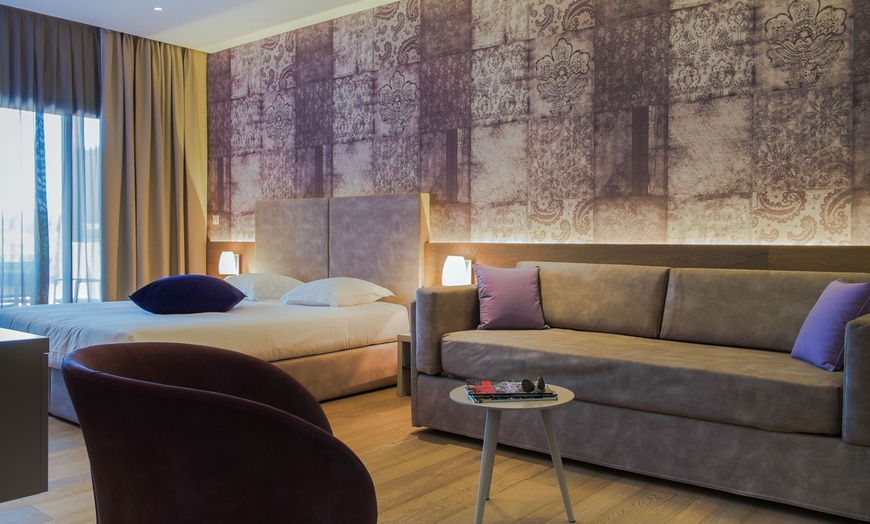 Image 4: ✈ CORSE | Propriano - Hôtel Bartaccia 4*, 2 nuit - Vue panoramique