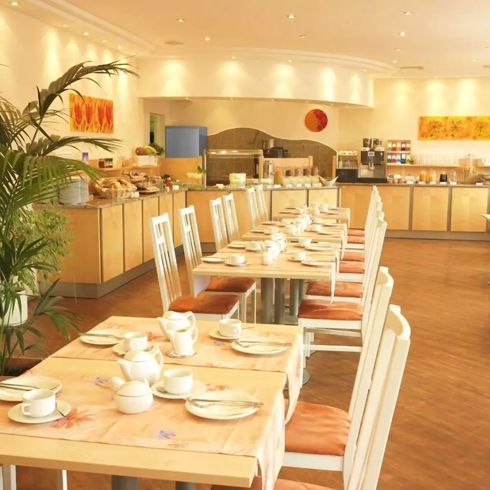 ✈ DEUTSCHLAND | München - Hotel Amba 3*, 2 Nächte - City Trip