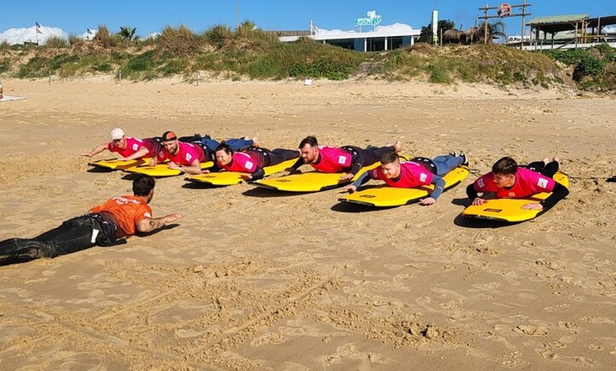 Image 3: Clases de Surf en El Palmar