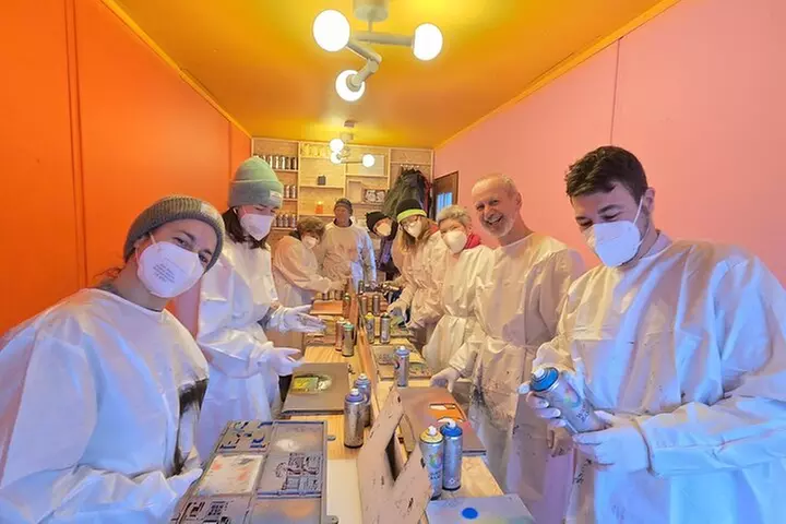 Farbrausch : Von der Altstadt zu besprühten Karten (max. 12) - Primary Image