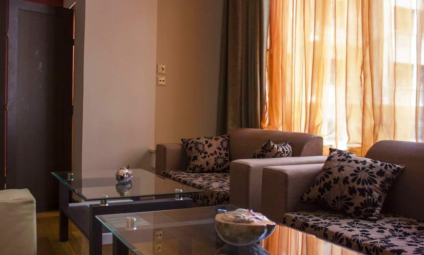 Image 5: ✈ ATENY I OKOLICE | Ateny - Ambrosia Suites 4* - City break