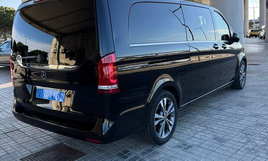 Image 10: Traslados privados de llegada al aeropuerto de Barcelona
