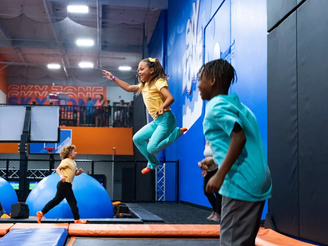 $27.99 For A Standard 90 Minute Jump For 2 (Reg $55.98)