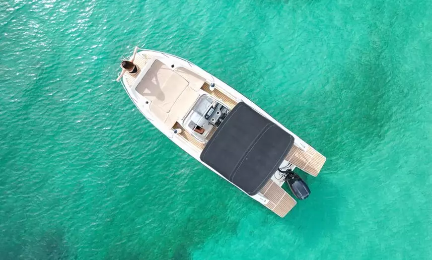 Image 1: Tour Privado en Barco por San Antonio con Paddel surf y Snorkel
