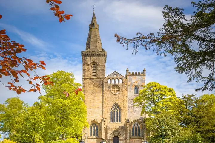 Rosslyn Chapel Wallace Monument and Dunfermline Abbey Tour - Image 5