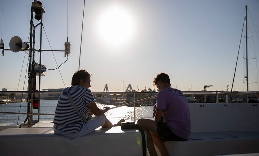 Image 5: Excursión en Barco al Atardecer desde el Puerto de Valencia