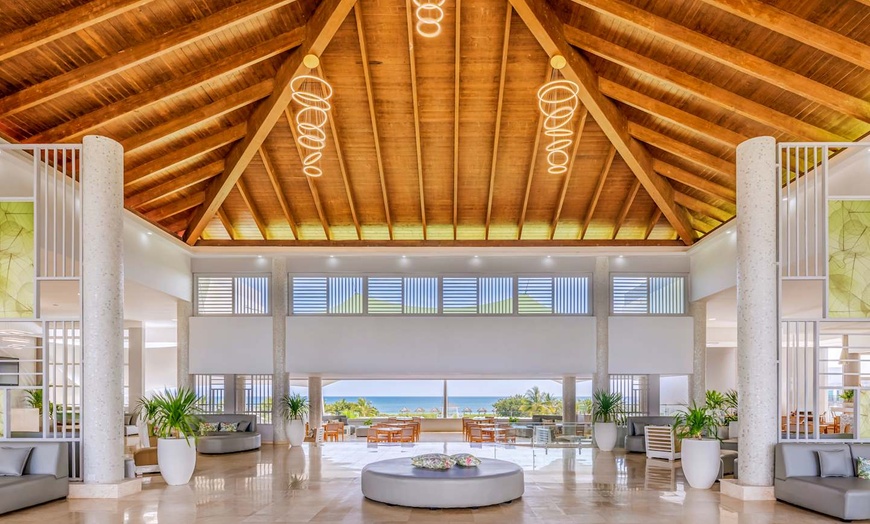 Image 17: ✈ CUBA | Cayo Coco - Meliá Costa Rey 5*, 5 nuit - Plage de sable blanc