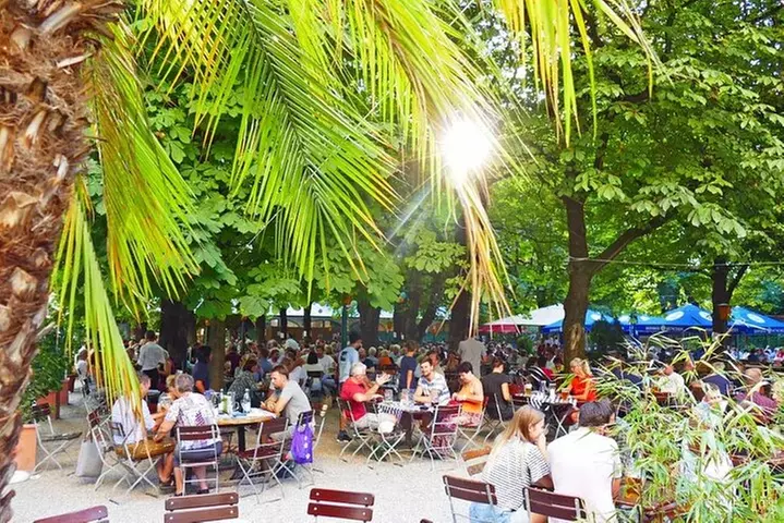 Munich Moments - Second Medium