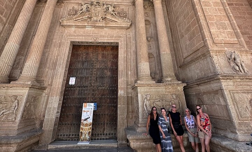 Image 3: Secretos de Almería - City Fun Fact Tour