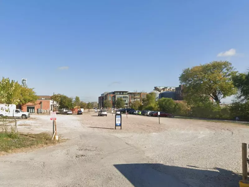 Parking at 115 Wilcox St. Lot