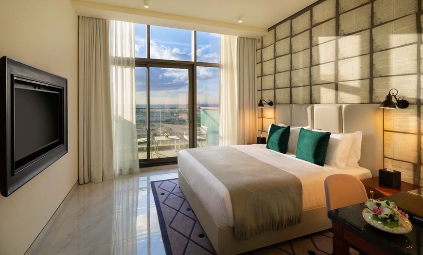 Image 2: ✈ EMIRATS ARABES UNIS | Dubaï - Millennium Atria Business Bay 4* - ...