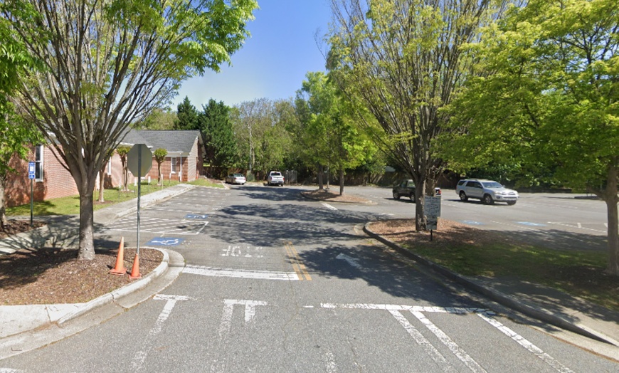 Image 2: Parking at Zion Baptist Lot East