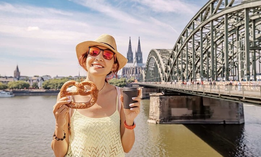 Image 2: Hallo Köln : Private 2 - Stunden Intro Stadtrundgang mit Ortskundig...