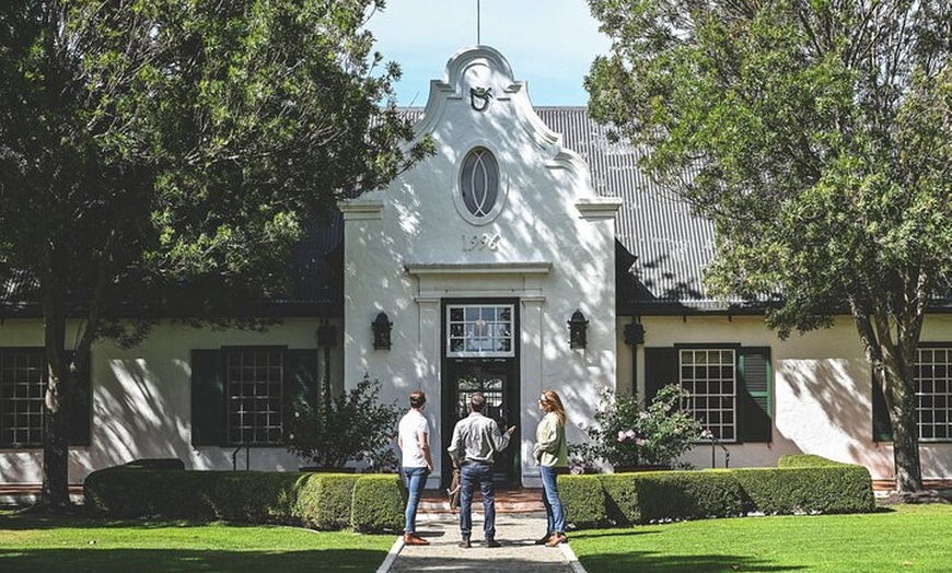 Image 2: Discover Voyager Tour and Seasonal Lunch