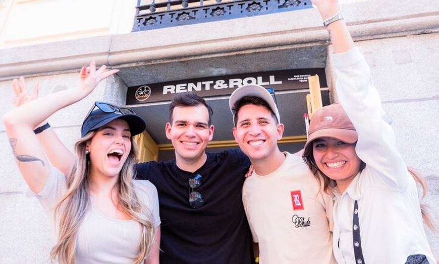 Image 8: Recorrido privado en bicicleta de 3 horas por lo más destacado de M...