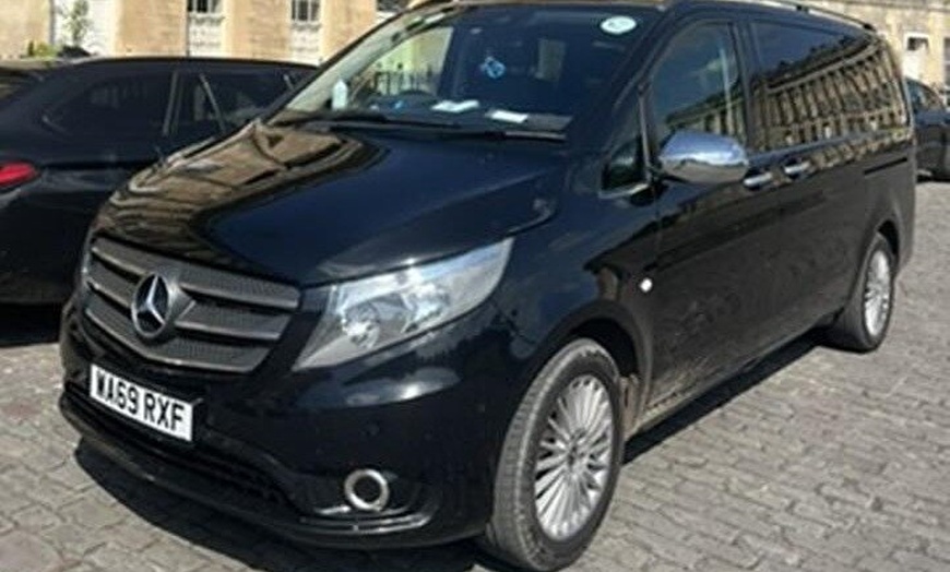 Image 13: Windsor Castle and Stonehenge with Chauffeur and Guide