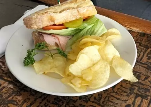 5% Cash Back at Waterfront Grille