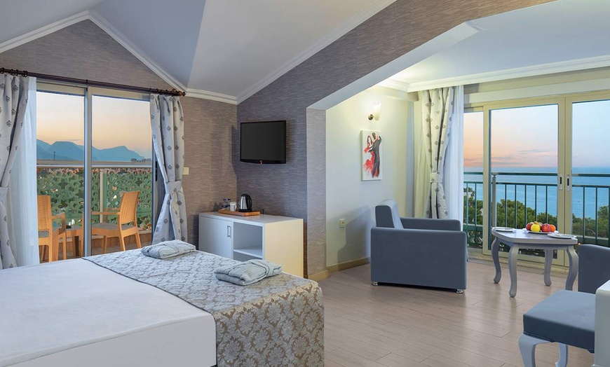 Image 2: ✈ ANTALYA ET SA RÉGION | Beldibi - Grand Ring Hotel 5* - Tout inclus