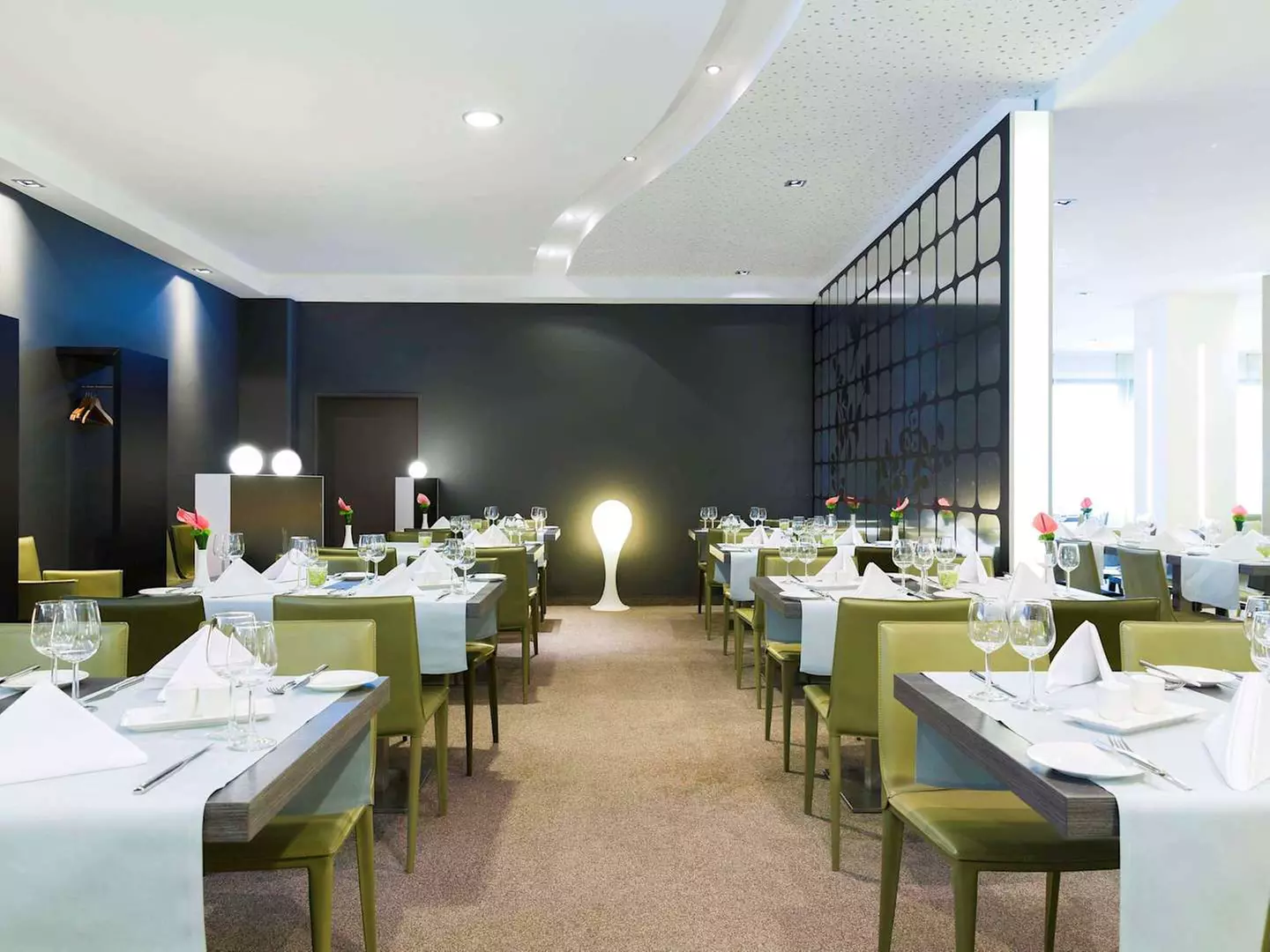 ✈ NIEMCY | Frankfurt - Novotel Frankfurt City 4*, 2 nocy - City break