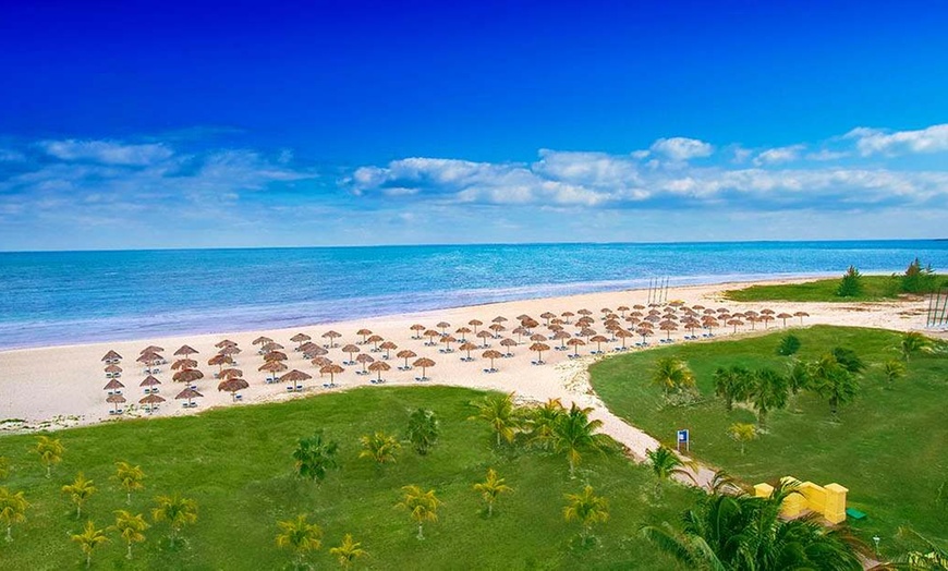 Image 26: ✈ CUBA | Havana & Varadero - Combiné Melia Cohiba Hotel & Playa Pun...