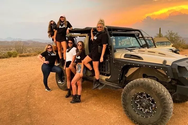 Sonoran Desert Jeep Tour at Sunset