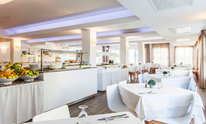 Image 5: ✈ MAJORQUE | Cala Millor - BlueSea Cala Millor 3*, 3 nuit - Tout in...