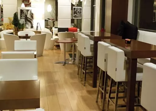 5% Cash Back at Cafe Bravado