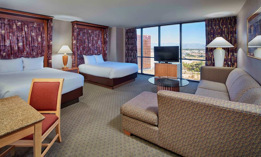 Image 4: ✈ NEVADA | Las Vegas - Rio Hotel & Casino, a Destination by Hyatt H...