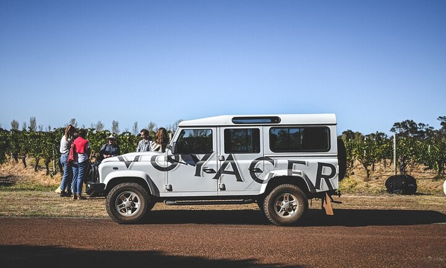 Image 1: Discover Voyager Tour and Seasonal Lunch