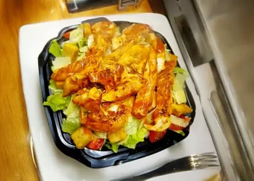 5% Cash Back at Theo's Pizza