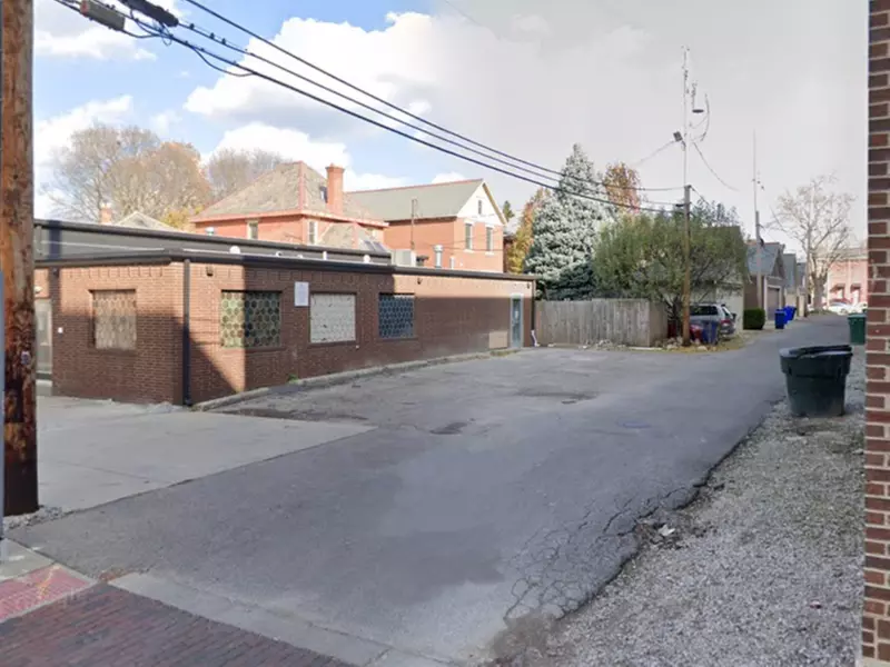 Parking at 848 N. Pearl St. Garage