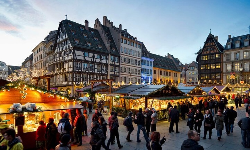 Image 2: Voyage privé de 2 jours de Paris à Noël Strasbourg