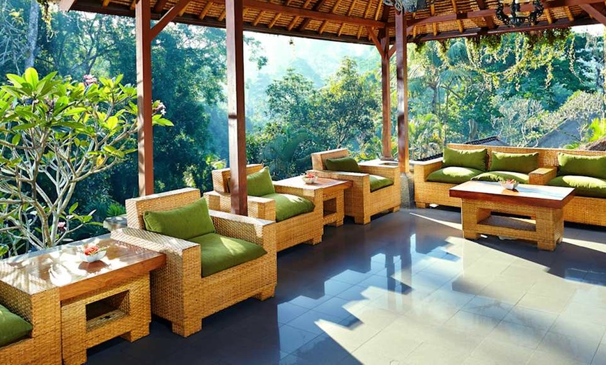 Image 1: ✈ BALI | Ubud - Tjampuhan 3*, 8 nachten - Spa