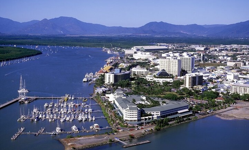 Image 3: Cairns City Half Day Tour