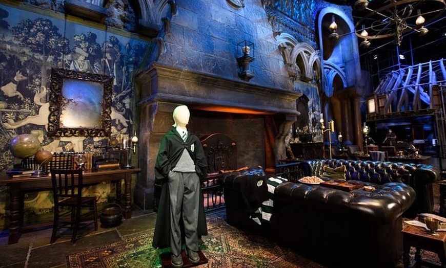 Image 4: Harry Potter Studio Private Transfer London Pick up or Drop off